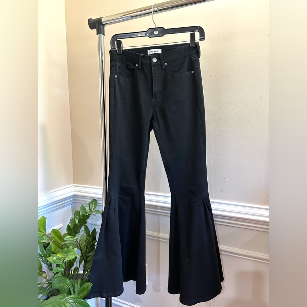 Frankie Bellbottom Jeans
